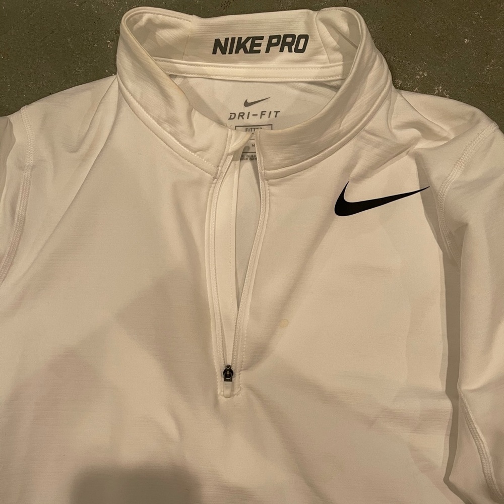 Nike fitted jacket women’s